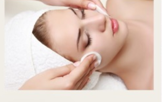 Signature Facial + Body Relax 