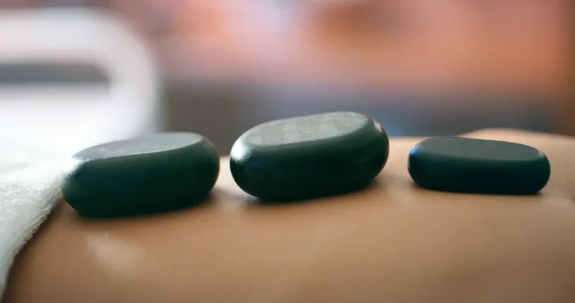 75min Hot/Cold Stones Massage